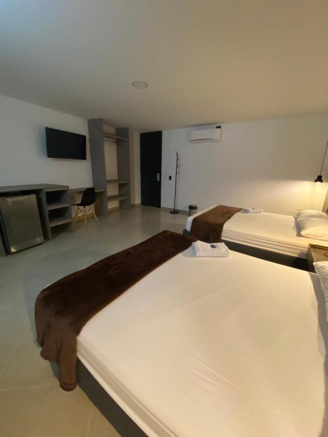 Hotel California City Medellín Zewnętrze zdjęcie