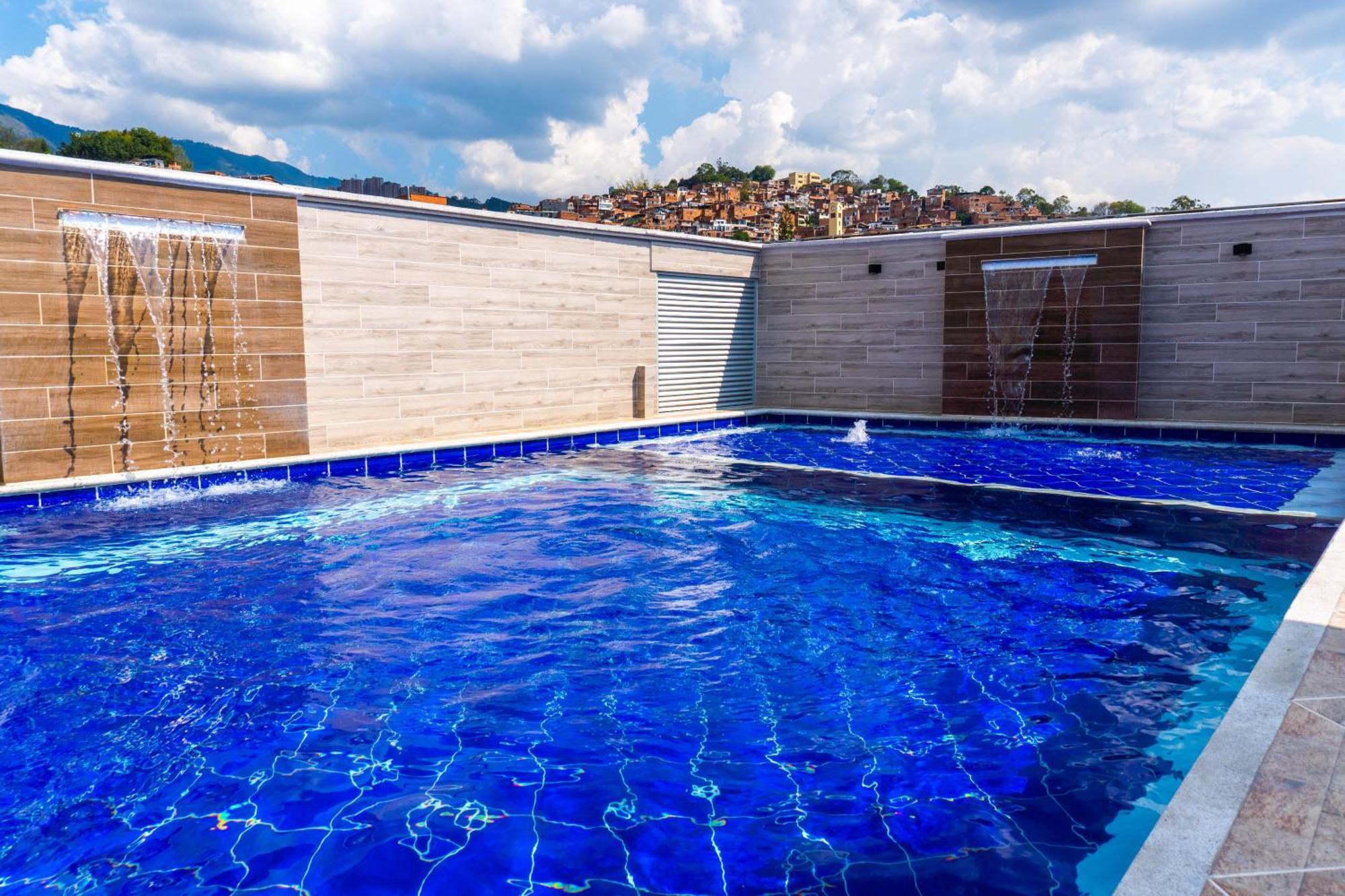 Hotel California City Medellín Zewnętrze zdjęcie