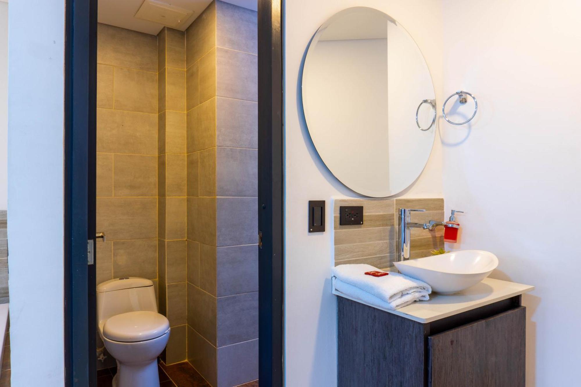 Hotel California City Medellín Zewnętrze zdjęcie
