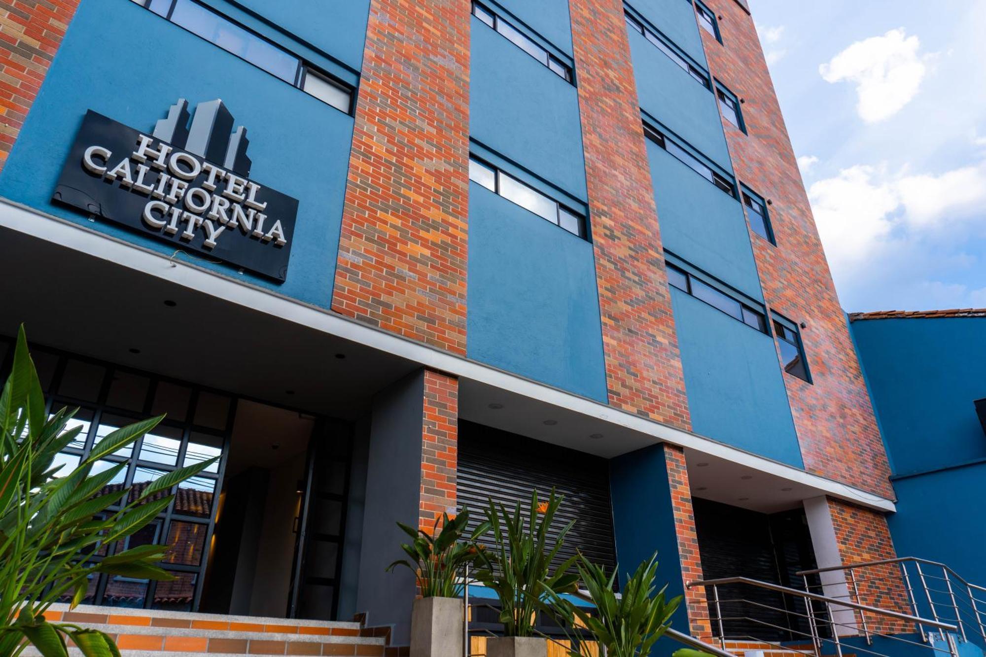 Hotel California City Medellín Zewnętrze zdjęcie